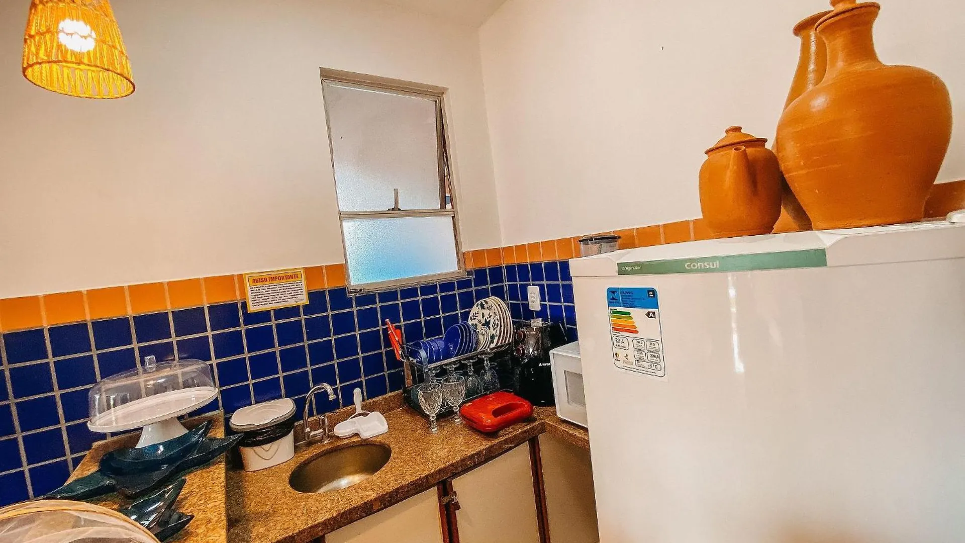 Flat Frente Praia De Taperapua, Atravessou A Rua Esta Na Praia, Com Piscina, Sauna E Cafe Da Manha Como Cortesia Porto Seguro 0*,  Brazylia