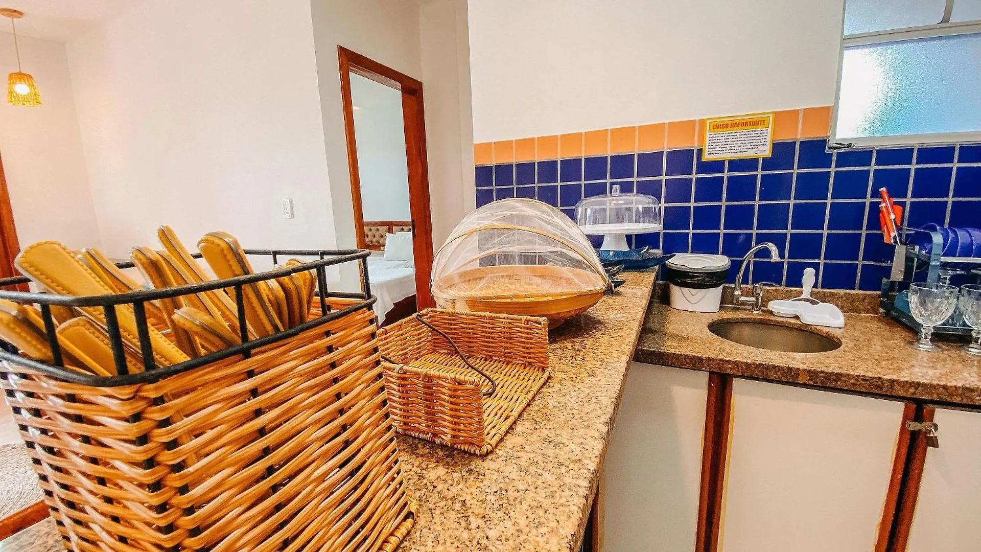 Apartament Flat Frente Praia De Taperapua, Atravessou A Rua Esta Na Praia, Com Piscina, Sauna E Cafe Da Manha Como Cortesia Porto Seguro
